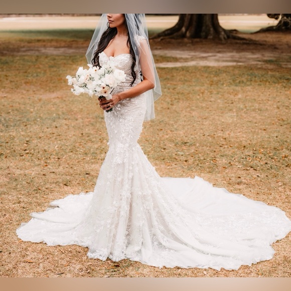 Galia Lahav Couture - Picture 5 of 8